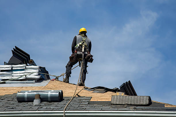 Professional Gutter Installation technician working in East Canaan, CT